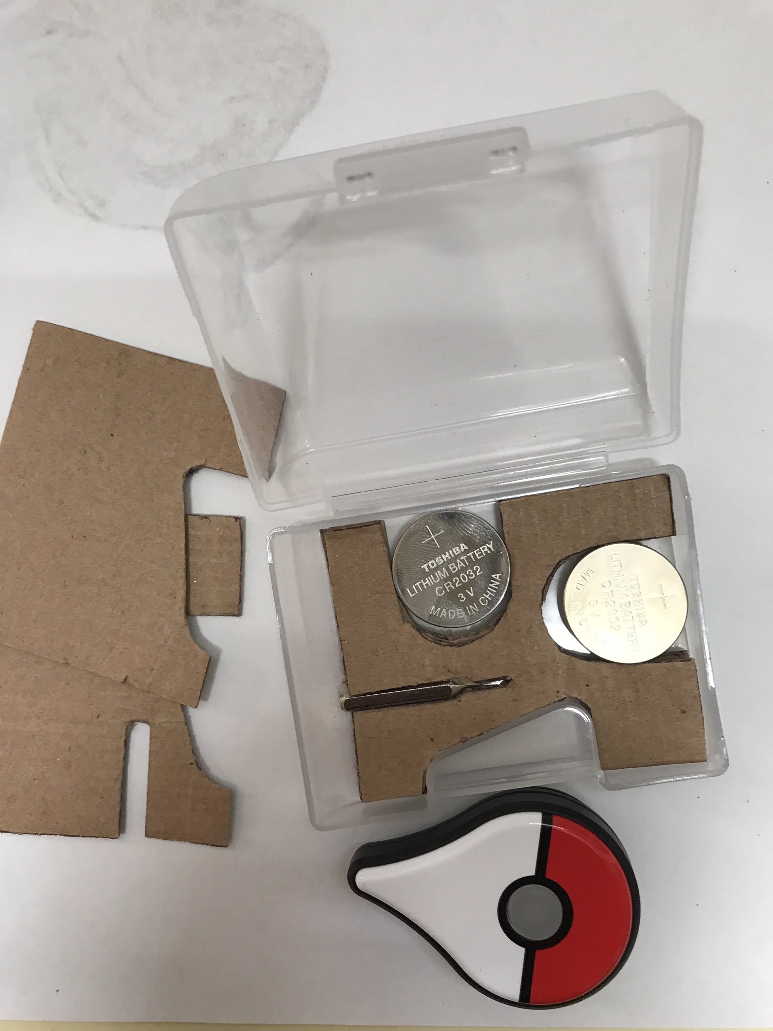 ট ইট র 92fs C ポケgo 自動化おでかけver 完成しました ﾉ 自動でポケモンを取り 自動でポケストップ回して 電池 が切れても予備電池 切れた電池交換をする為のドライバー 完璧っす ﾉ ポケモンgoプラス ポケモンgo Goプラス Goプラ