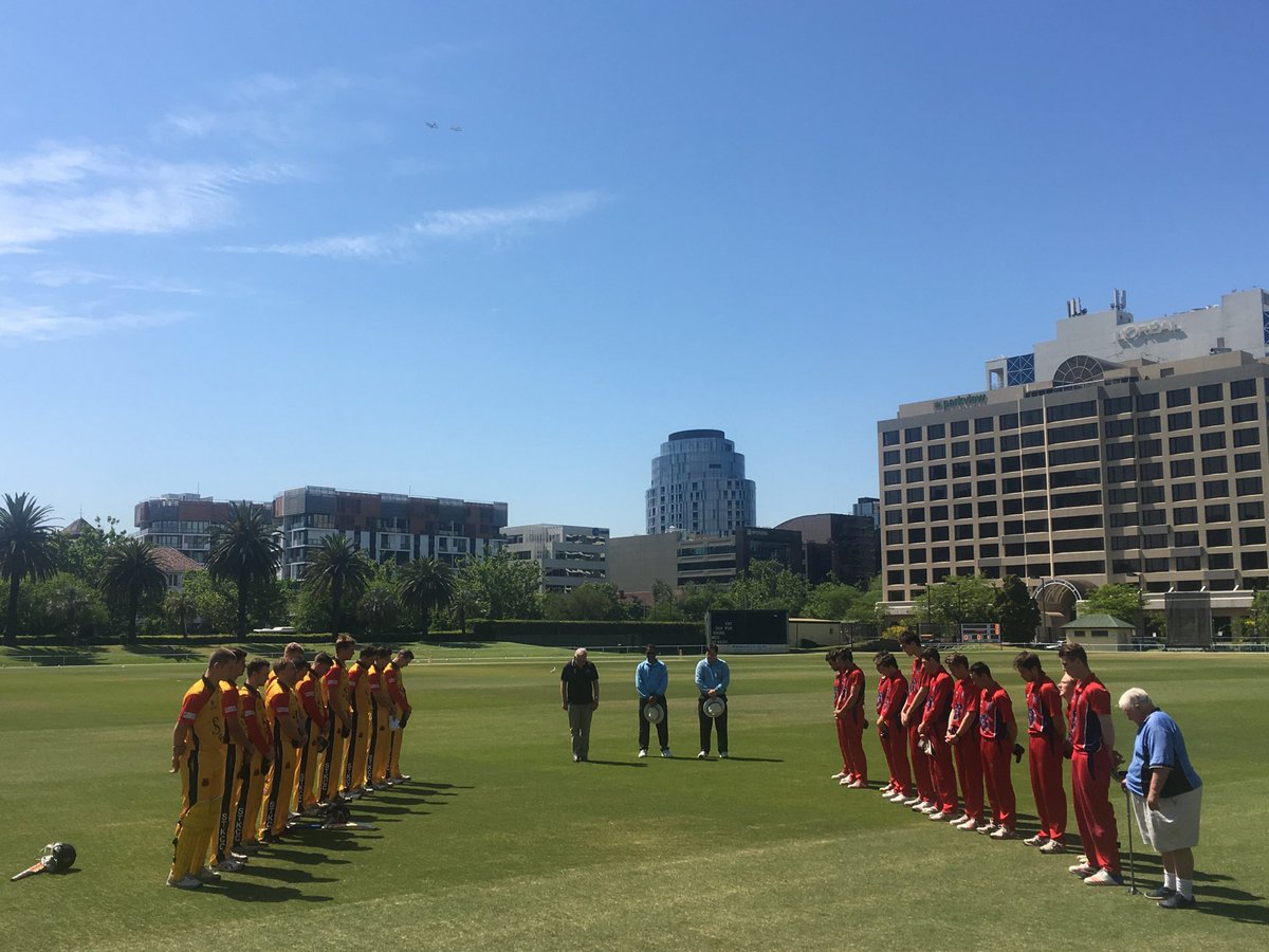 AshMiddlin Landscape tweet media