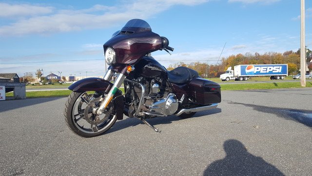 #Treat yourself with a 2014 #HarleyDavidson #StreetGlide. Super clean with #Touchscreen and #VanceAndHines #Exhaust.