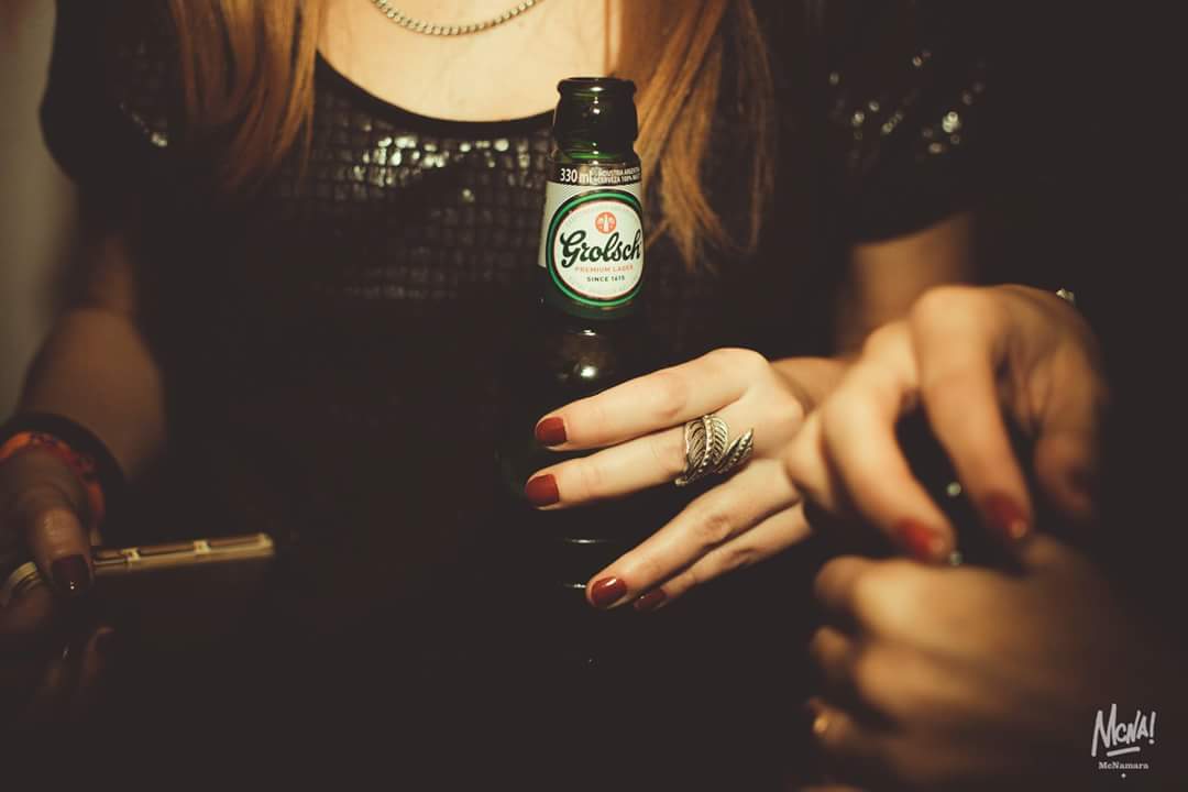 mc1_ro's tweet photo. El clima está para mil birras 🍻 Por eso esta noche habrá #JapiAuer de #Grolsch en el #MonkeyFloor!! 🙈 https://t.co/jRLmit5Gca