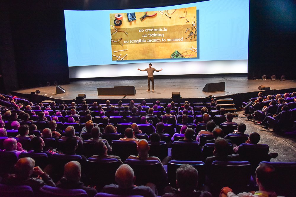 NotImpossible's tweet image. Thanks to @nutanix for having us at the #NEXTconf! #HelpOneHelpMany