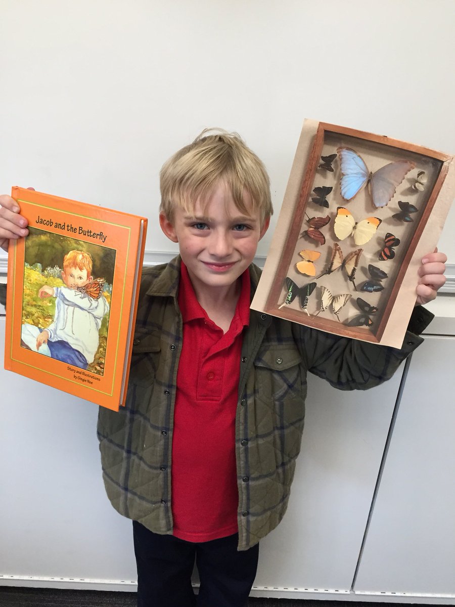 SolisSpanish's tweet photo. Thank you Brayden for sharing your Grandmother’s beautiful artwork &amp; book. What a great connection to our lesson! #LSSpanish #ParishLSRocks https://t.co/v71DSfPZZ6