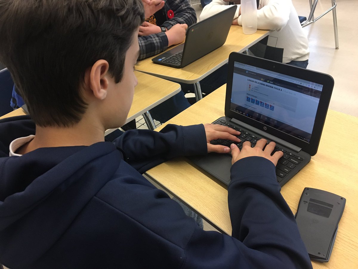 Anna Tran tweet media