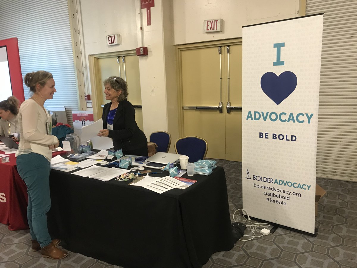 AFJBeBold's tweet photo. Come say hi to @SueAFJ1 for a few more hours at #Eval2017 in Exhibit Hall B! https://t.co/kkC037CqMk