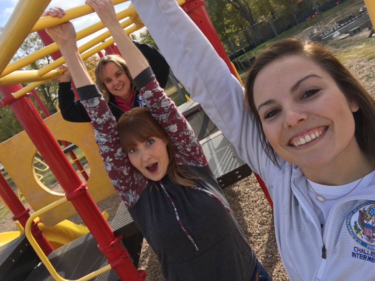 pscheer10's tweet photo. We had a blast during our staff scavenger hunt today!! #Teamwork #4Ladies&amp;ABaby @USD265_Goddard https://t.co/pjyNOe8Nt8