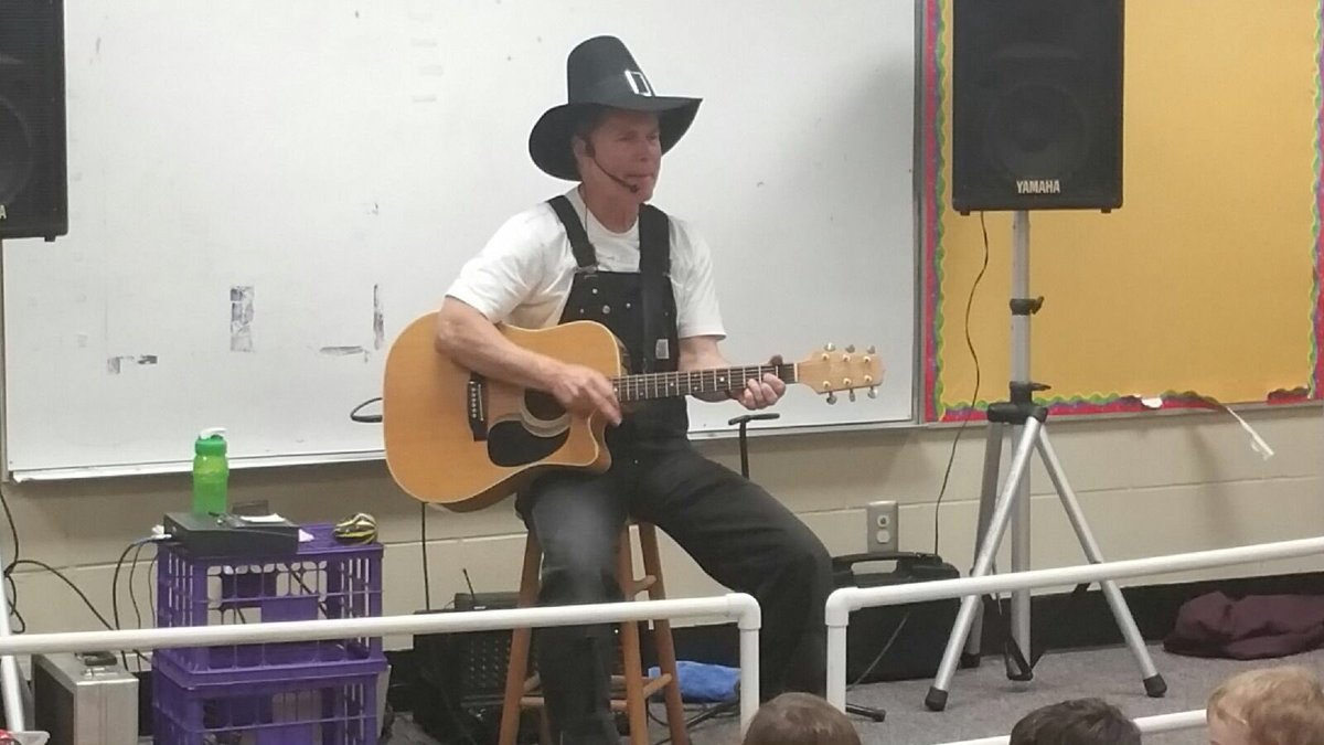 Davis Elementary tweet media