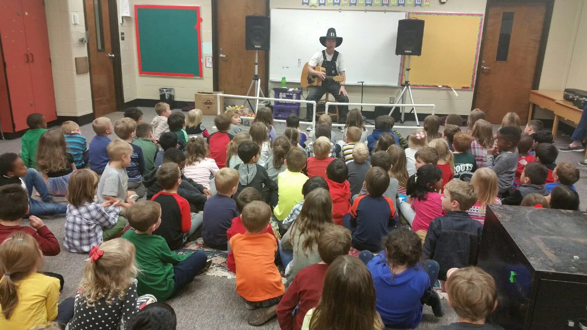 Davis Elementary tweet media