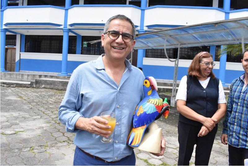 AugustoBarreraG's tweet photo. Excelente jornada de trabajo en Instituto Tecnológico Orellana del Puyo. Gracias por su hospitalidad. El gran objetivo es ampliar oportunidades sin perder calidad #FortaleciendoLaU https://t.co/a5nOuY1DB2