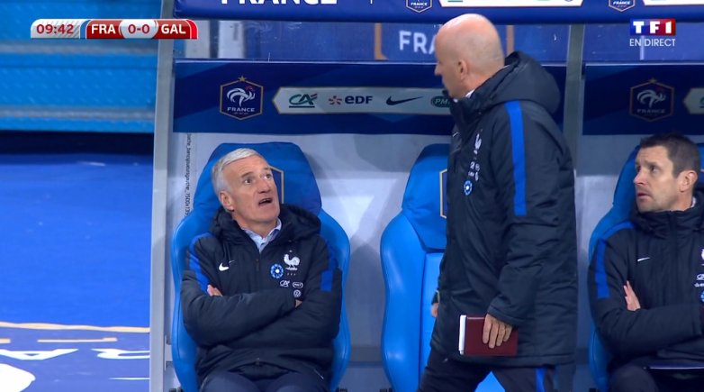 philousports's tweet photo. ou tu vas guy
je vais casser la gueule a celui qui a fait la question https://t.co/GPYBpI3zvX