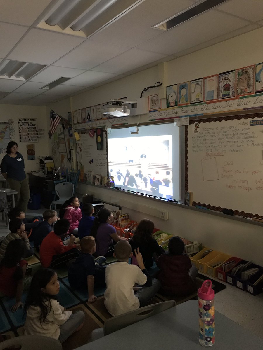 lhboyd_SBTS's tweet photo. Used Google Hangouts to broadcast 2nd grade's Veteran's Day presentation over our school channel, so no one had to miss out! #TerrasetTigerPride #SomeGaveAll @fcpsnews @TerrasetES https://t.co/jd93yzDD4f