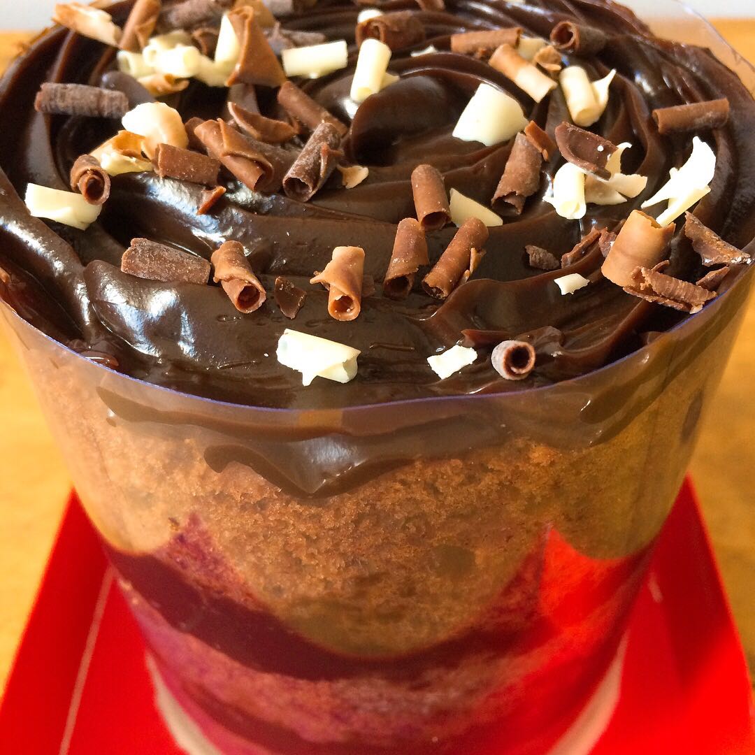 casadobolomiele's tweet photo. Ele dispensa quaisquer apresentações!!!
#minibolo #mininakedcake #bolos #bolosdecorados #presente #bolosdepresente #bolosmessejana #messejana #brigadeiro #callebaut #fortaleza https://t.co/Ckwaz8qYDG