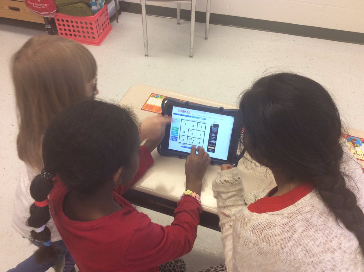 Sofia_Halapides's tweet photo. Second graders using math facts to solve KenKen puzzles during Power Up! #RoadRunnersDerserveIt @RRD_LCPS https://t.co/PCcNy5zkvu