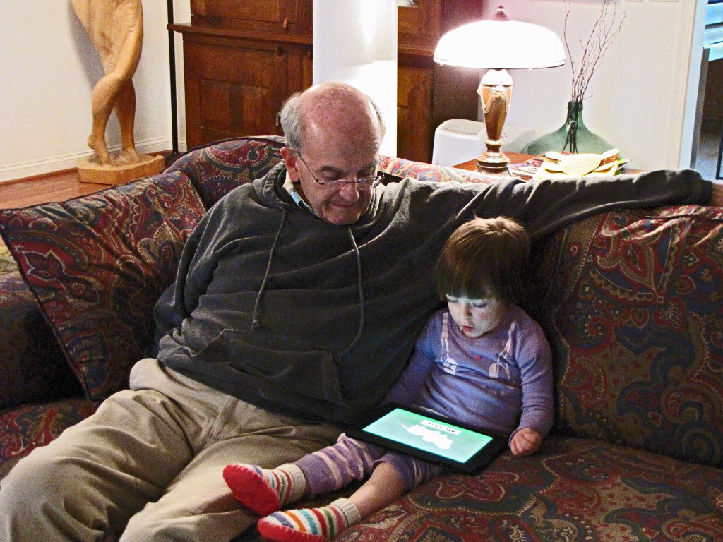 The_IdeaForge's tweet photo. Organizations like @iN2Lrocks are dedicated to helping older adults in #Chicago understand the benefits of #tech. https://t.co/n2WnYMtaHo https://t.co/81X1YZwGx8