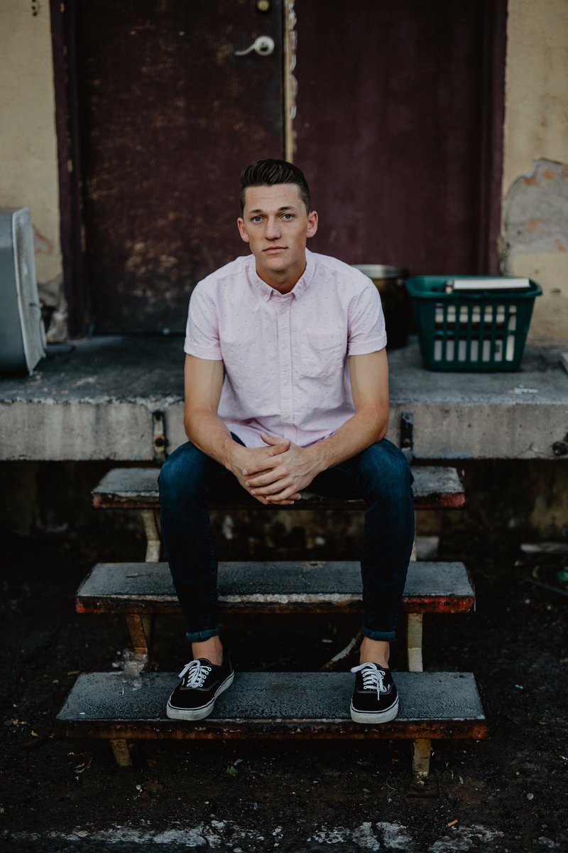 bradenbaker11's tweet photo. senior senior senior https://t.co/IhoLhggzJj