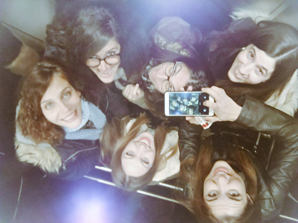 PaolaFatas's tweet photo. Después de recorrer 1350 km, en este #roadcampsi, lo mejor, las #personas! 
Un placer #aprender #compartir #reir #discutir #viajar #descubrir #escuchar con vosotras! https://t.co/f9XK7nwSoV