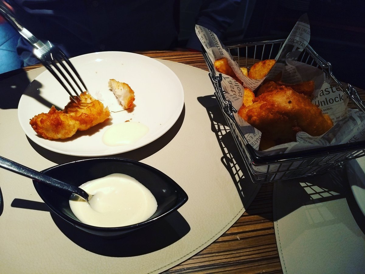 keep_going_hard's tweet photo. Estupenda la #RestaurantWeek en #RestaurantWeek #restaurantweek17 @LeMeridienBCN @LeMeridien @eltenedor @ayudaenaccion #food #foodporn #yum #instafood #yummy #amazing #instagood #photooftheday #sweet #dinner #lunch #breakfast #fresh #tasty #food #delish https://t.co/6RUwtpUZev