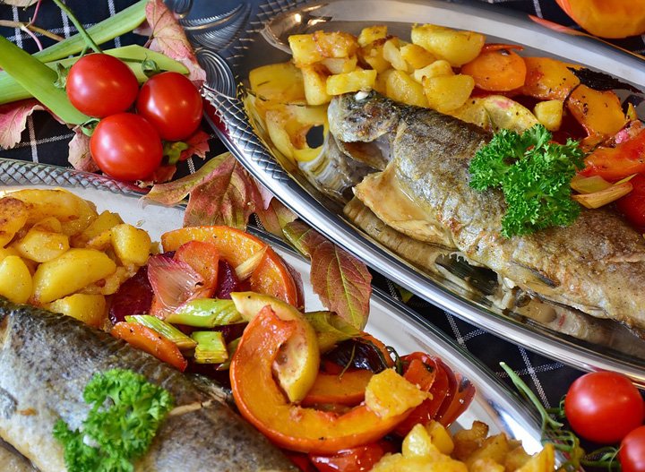 Experience a "Taste Renaissance" at the <a href="/SlowFoodSWWA/">Slow Food SW WA</a> dinner &amp; auction featuring a decadent menu prepared by top regional chefs. Here's a sneak peek at the menu:
northbanknow.com/2017/11/taste-…