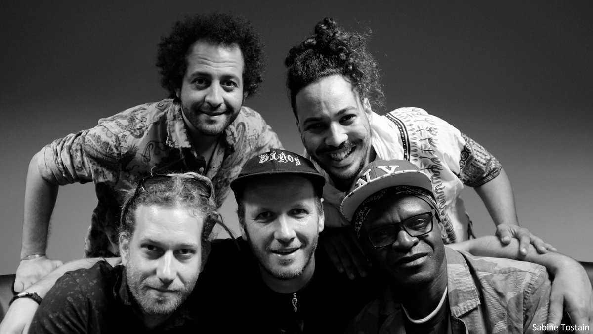MaClick_Band's tweet photo. Sélection de souvenirs de cette 1ère date de tournée marocaine #Tanger #worldmusic @MaClick_Band au @WomaafFestival https://t.co/r7fD693toB