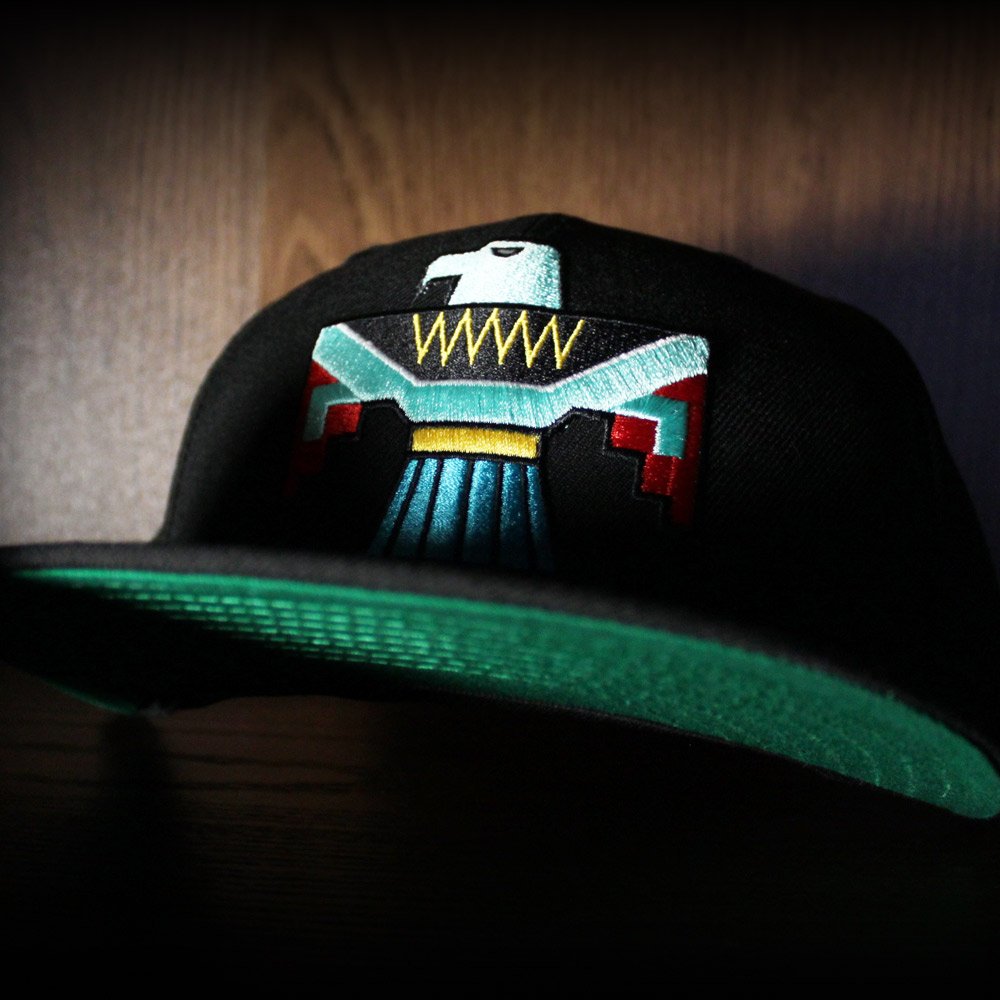 ECAPCITY's tweet photo. Lightning Bird Fitteds
SALE CODE: SALUTE

https://t.co/NYZTfeYvqA

#fresherthanuraverage #walklikeus #igsneakercommunity #wdywt #solenation #soletoday #dailysole #solecollector #NIKETALK #fittednation #NewEraCap #flyyourownflag #speakwithyourcap #fittedfiend #capaddict #capoholic https://t.co/ZnXGD7hfDK