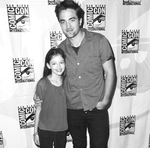  Happy birthday Mackenzie Foy 