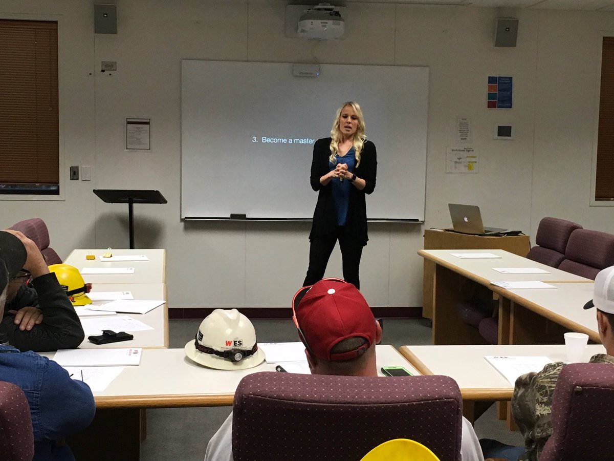 We must get our mentality to a place where we can use EVERYTHING that comes our way as a tool for personal growth💪🏼💙#encouragement