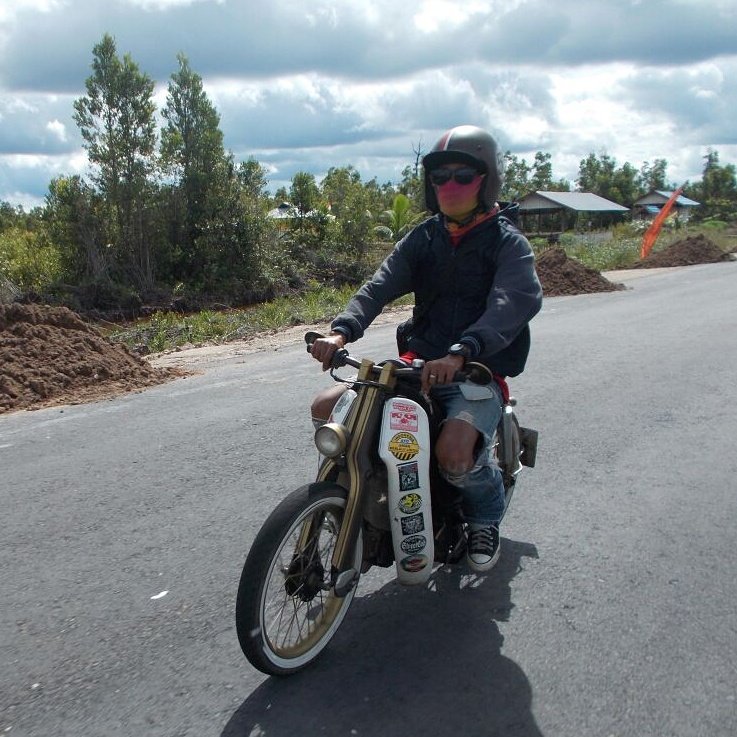 DoedolM's tweet photo. π· sisa touring Palangkaraya
" jangan lupa bahagia "
#streetcub_bpp
#streetcub
#streetcubborneo
#touringceria
#streetcubeastborneo
#hondabalikpapan
#honda
#modifikasi
#classic
#paint33_garage
#janganlupabahagia https://t.co/gBb0Htb06m