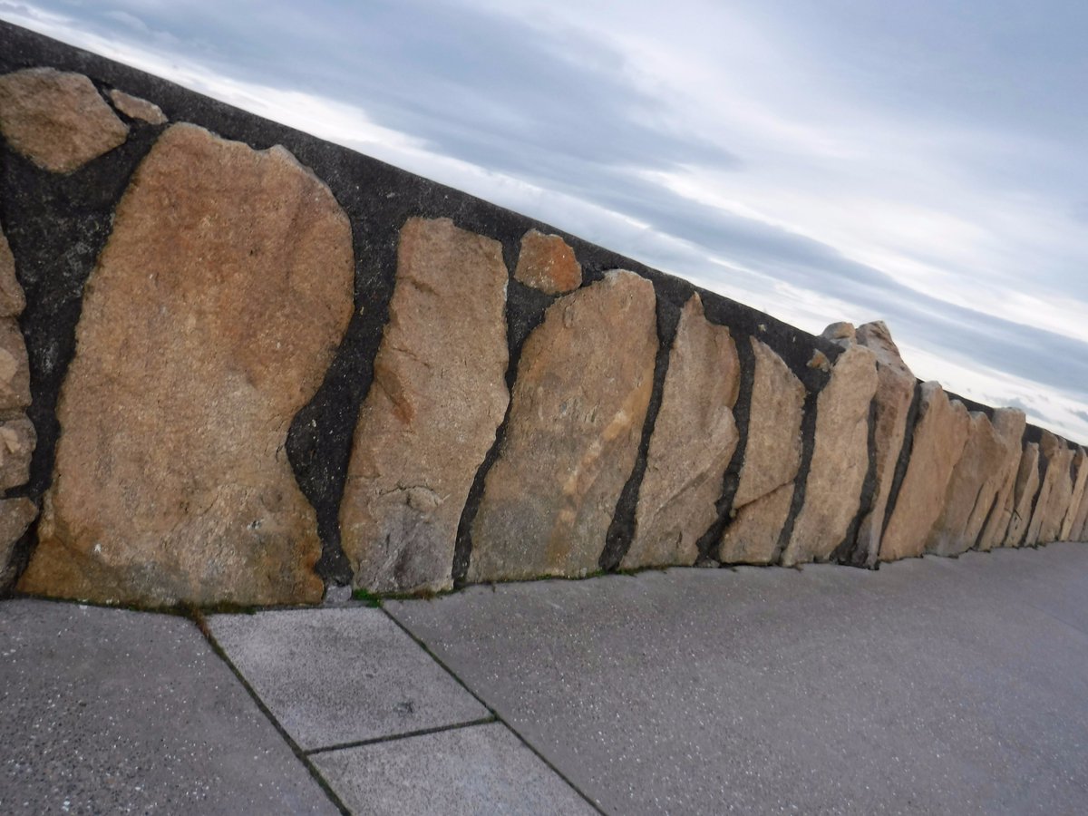 dlr_pop's tweet photo. "A stone is ingrained with geological and historical memories" - Andy Goldsworthy, Sculptor. The granite used for building #Dunlaoghaire Harbour 200 yrs ago was mined locally & transported from #DalkeyQuarry #dlh200 #dlrpop https://t.co/bVk79WA4pC