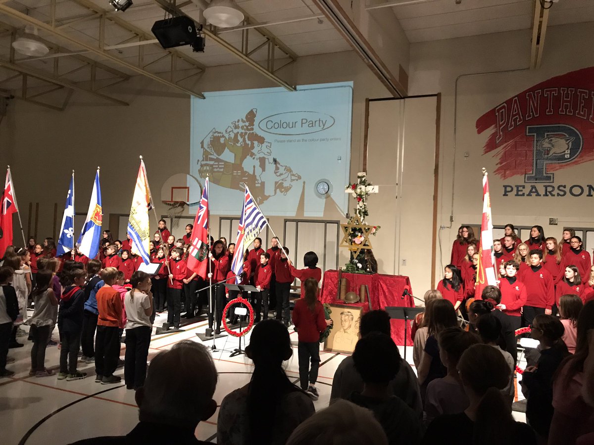 A beautiful Remembrance Day service at Lester B Pearson!