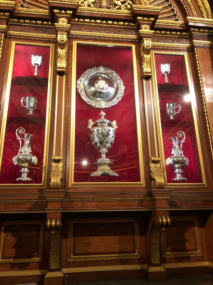 Now this is a great trophy cabinet at Drapers Hall in City of London <a href="/TheRichmondGC/">Richmond Golf Club</a>