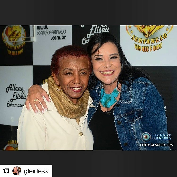 lecibrandao's tweet photo. Amanhã estaremos na Roda de Samba da 105 com @gleidesx. Não percam! 😎#eusoudosamba #rodadesambacomgleidesxavier https://t.co/GhycNjy3iQ