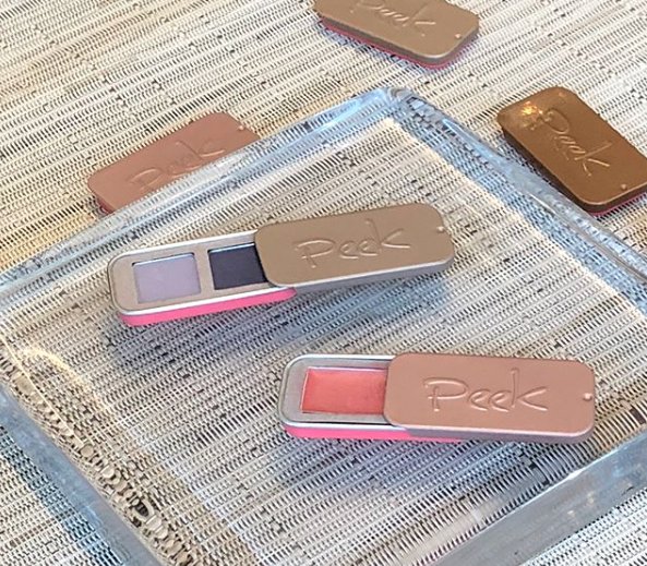 PeekBeauty's tweet photo. We are so thrilled to announce we are now available at @FestoonSalon in Berkeley! NorCal come on in and stock up on your PEEK favs! ✨#LovePEEK #Makeup https://t.co/8fOBSdEmFU