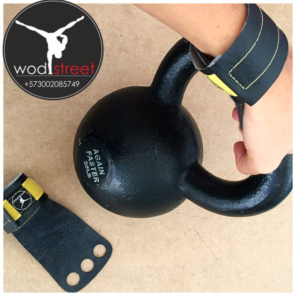 Si estás en Bogotá, lo mejor para combatir este frío es ir a entrenar con tus #LeatherPalmGrips #CombateElFrio #Bogota #Training #grips