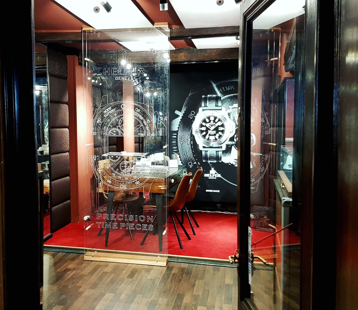 HelferWatches's tweet photo. Newest Shop Helfer will be open starting November 2017! https://t.co/tb9EVgVxCz