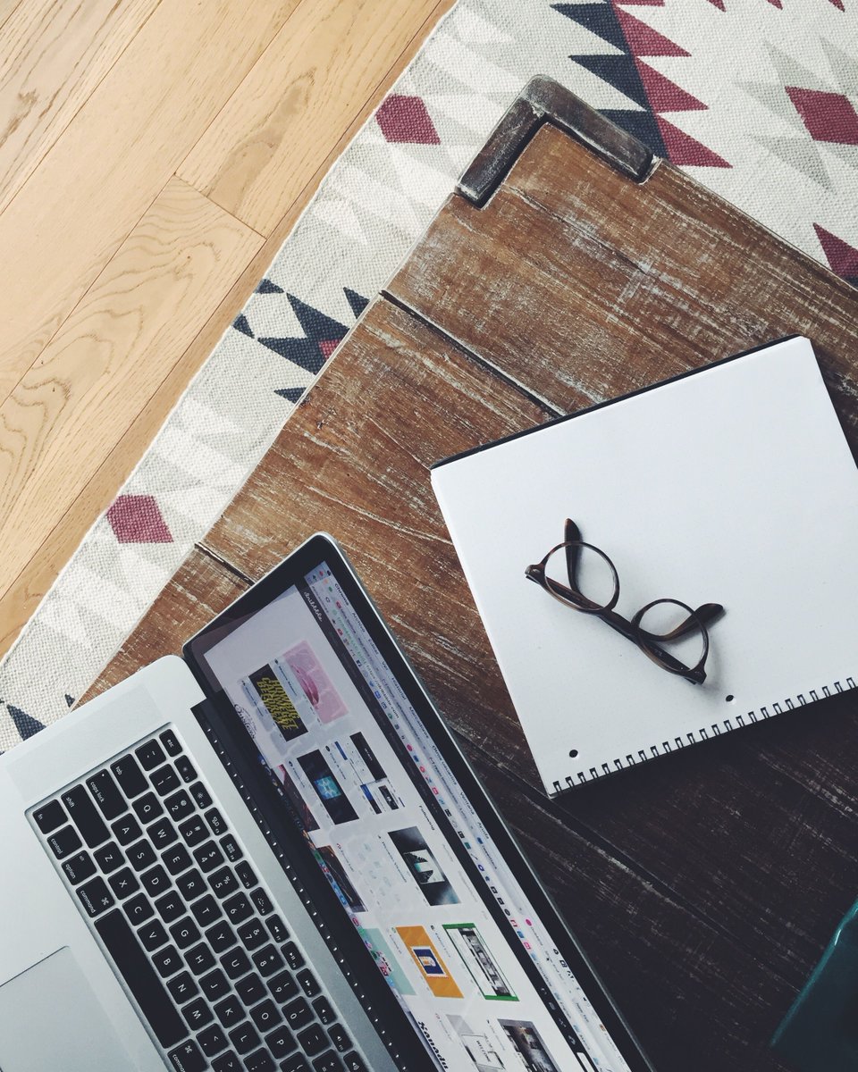 Depending on your #smallbiz,<a href="/pinterest/">Pinterest</a> may be a great way to #growyourbiz. But where to begin?<a href="/canva/">Canva</a> shows you here: bit.ly/2yXe3jx