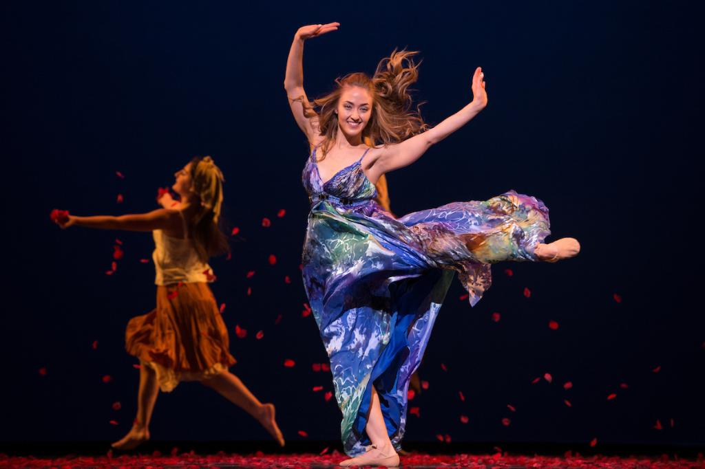 uiowa's tweet photo. The works of five members of the UI’s highly acclaimed dance faculty will be brought to life by their students on the Hancher Auditorium stage this weekend: https://t.co/JZKkSbE0JS https://t.co/HvkbYMgD6c