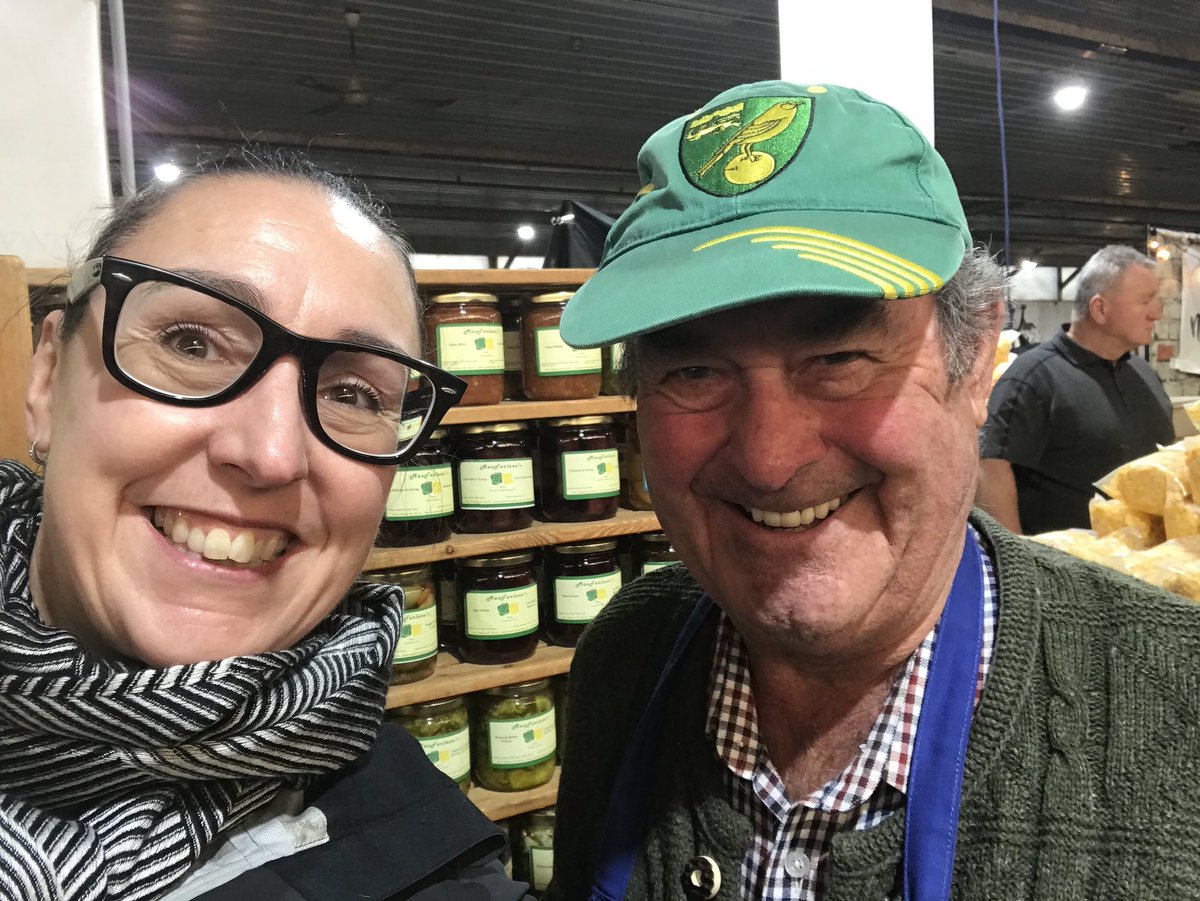 SharonJeckells's tweet photo. In deepest, darkest, remotest Alberta, Canada, I stumble upon not only another @NorwichCityFC fan, but he’s originally from Bergh Apton #otbc #wassgoinorn #ThurtonGirl #happydays https://t.co/xFjfHj9EuB
