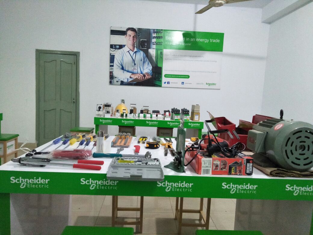 mrehantahir's tweet image. #Scheneider Thank you for gifting Pakistan a great technical lab