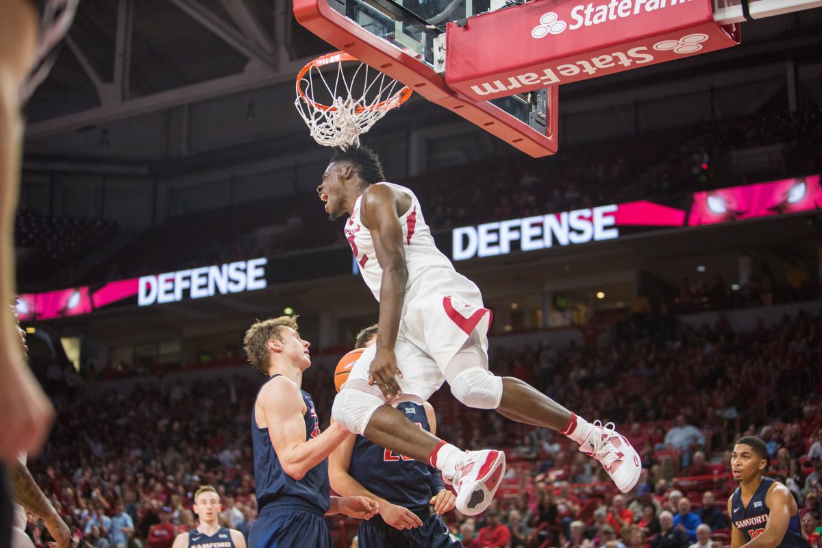 RazorbackMBB's tweet photo. Here's a breakdown from the #DunkPalace tonight ⤵️

3⃣ Adrio
3⃣ Gafford
2⃣ Trey
1⃣ Barford
1⃣ CJ 
1⃣ Gabe 
1⃣ Darious https://t.co/Gm19JVnOpo