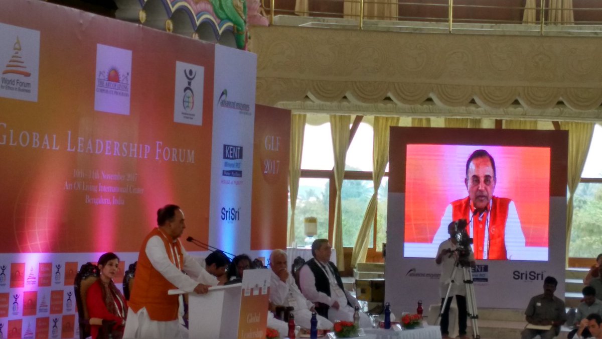 surnell's tweet photo. #GLF2017 Dr @Swamy39 one of highly popular personality in @BangaloreAshram begins his talks on Ethics, Energy and Execution : The Excellence Edge. Who else is better suited to speak in this subject https://t.co/mv1bCT8u9S