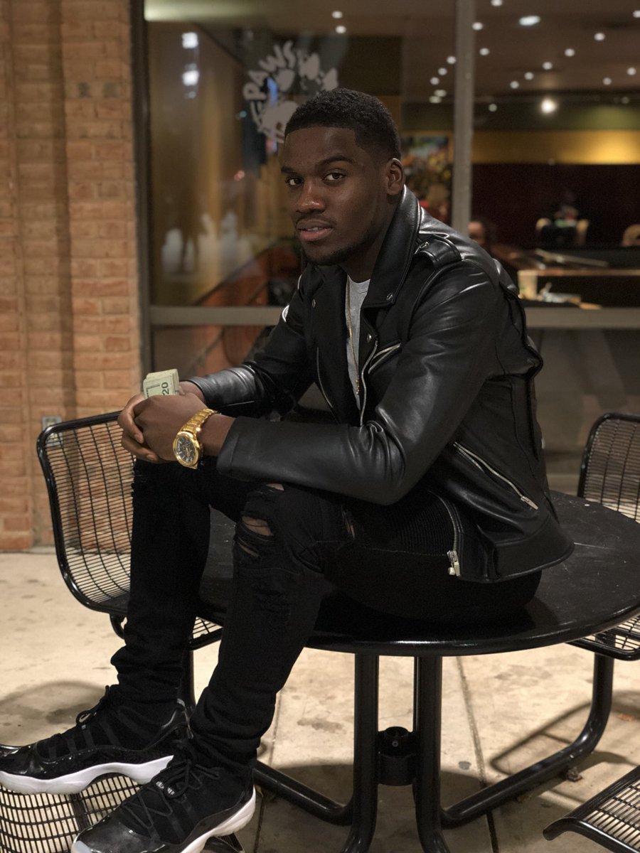 uncletobi's tweet photo. Blessed2️⃣1️⃣✨ https://t.co/cdXzrVhVw3