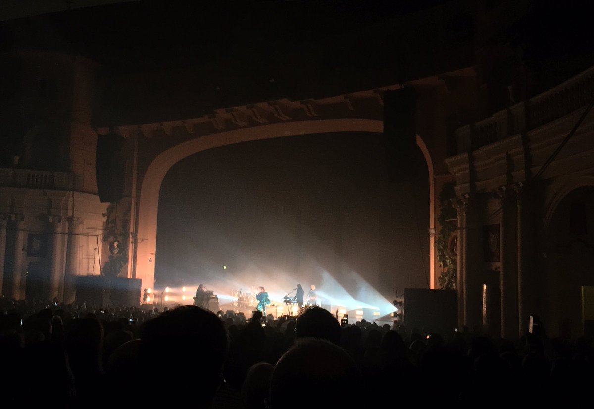 jamiemachan's tweet photo. #Systemagic #Goldsnapp #Brixton @goldfrapp 👏 https://t.co/tnf8yLhZ0F