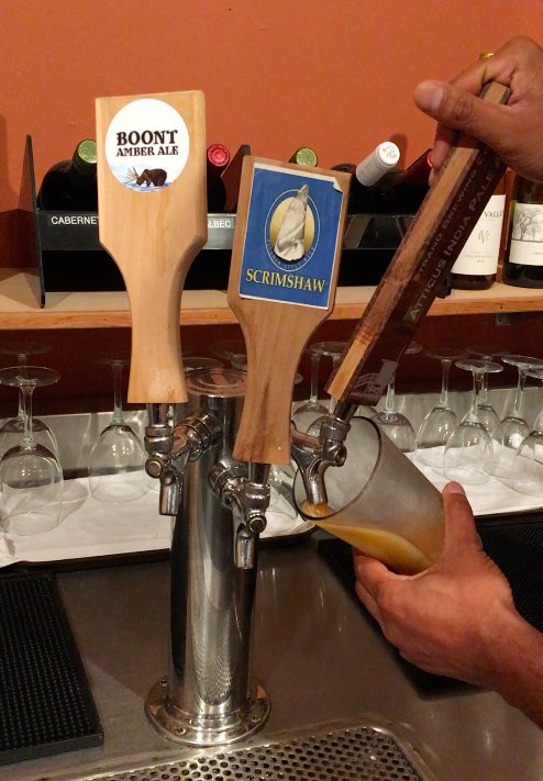 DhabaSM's tweet photo. It's Friday! Join us for Happy Hour, 6-7pm Wed-Fri, for $5 draft beer and $7 wine. #Cheers! #HappyHour #MainStreetSM https://t.co/fpgA5pEugN
