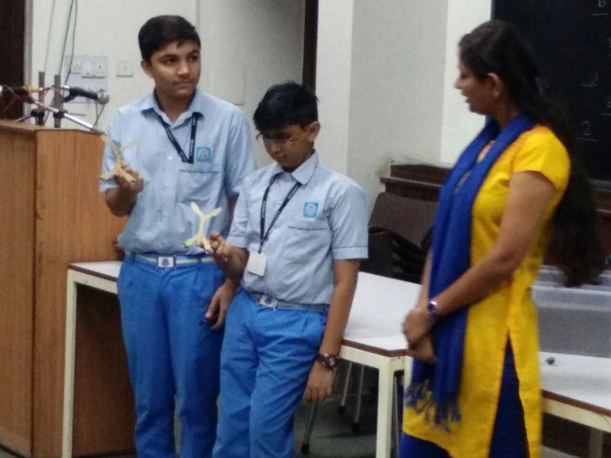 sanjaypatel412's tweet photo. CSC Visit by 57 students of class 9 visited along with the two teachers.
Divyapath Science School is always keen to avail the learning opportunities for the students. As a part of the World Science Day, Divyapath Science School has organised an Educational Visit to CSC.
#spCSC https://t.co/zeYil1sM5e