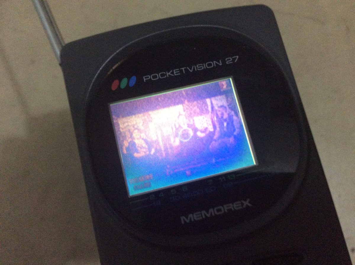 miamisita's tweet image. #ImSoOldSchoolThat I got one of these
#pocketvision