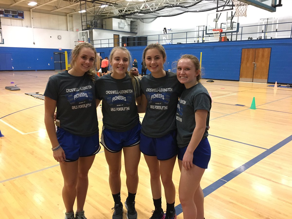 PioneersStrong's tweet photo. Powerlifting girls representing in the Pioneer Champion Games! 🏋️‍♀️ https://t.co/IyUCymL59p