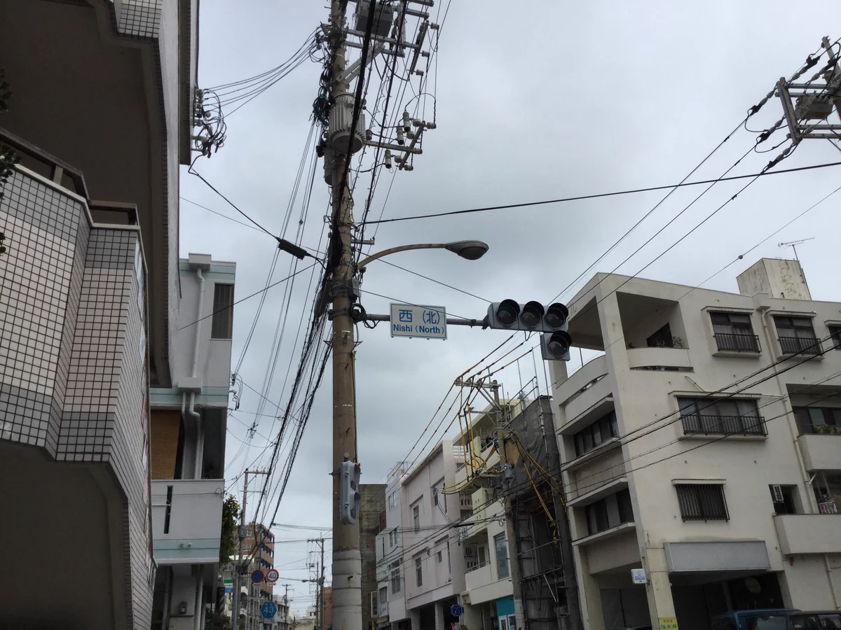 ツッコミたくなる！！西なの？北なの？どっち？二度見してしまう標識www
