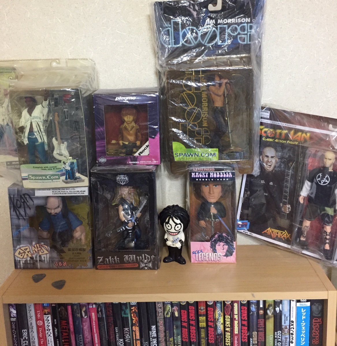 中野延彦 人に言えない趣味 人形集め と書くと気持ち悪いけどロック系フィギュア集めと書いても大差ないか コレクション
