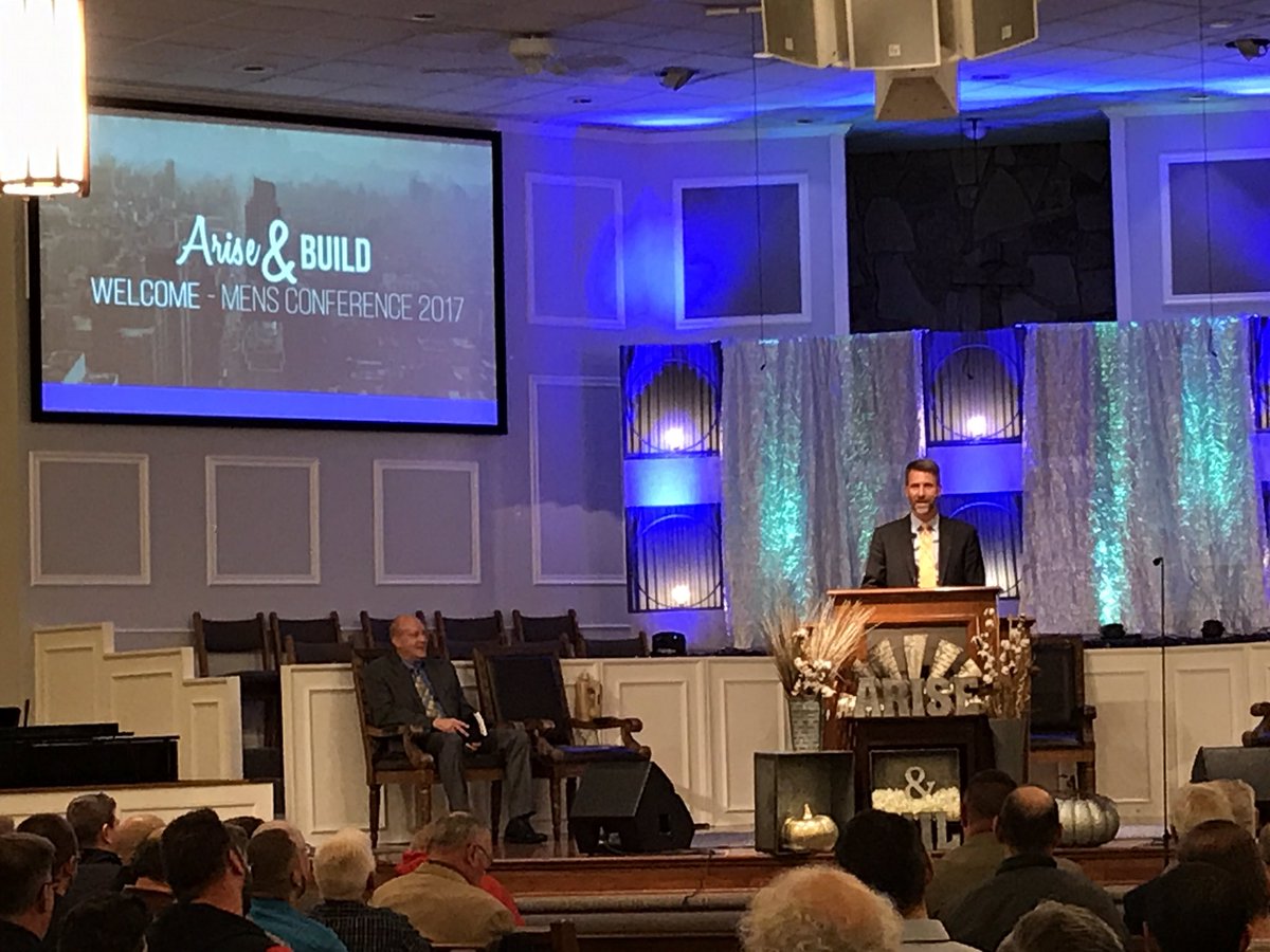 CalebLSchmidt's tweet photo. "Too often we go by what we see rather than by what God says!" @KurtSkelly @mbtmansfield #DontDespiseYourBirthright #AriseAndBuild #MensConference2017 https://t.co/G5hHXWpLp0