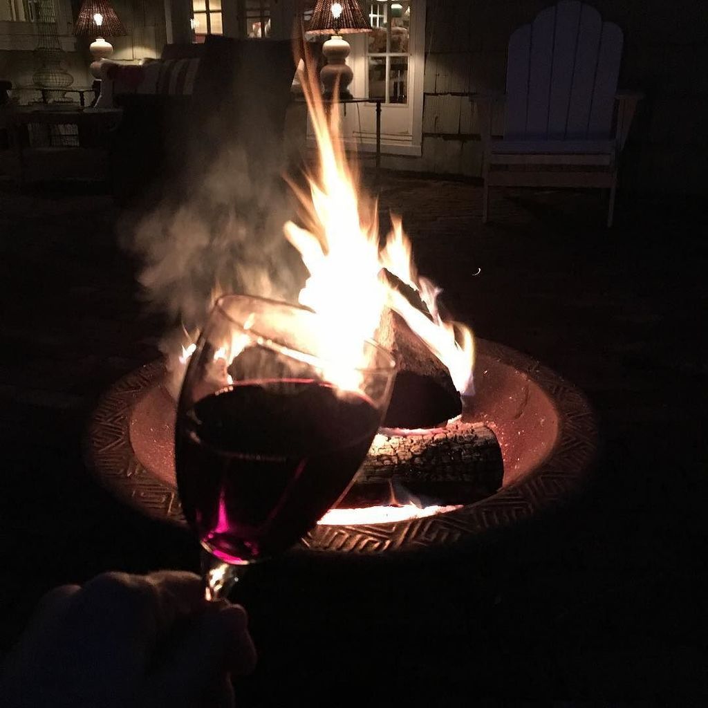 Friday Funday includes a fire pit and <a href="/copainwines/">Copain Wines</a> Pinot Noir. Thanks to The Peters for sharing snaps with us from… ift.tt/2hjsBzl