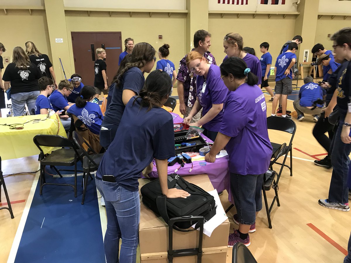 ftc9850's tweet photo. The best part of First is the Gracious Professionalism! https://t.co/9OLN5ARh99